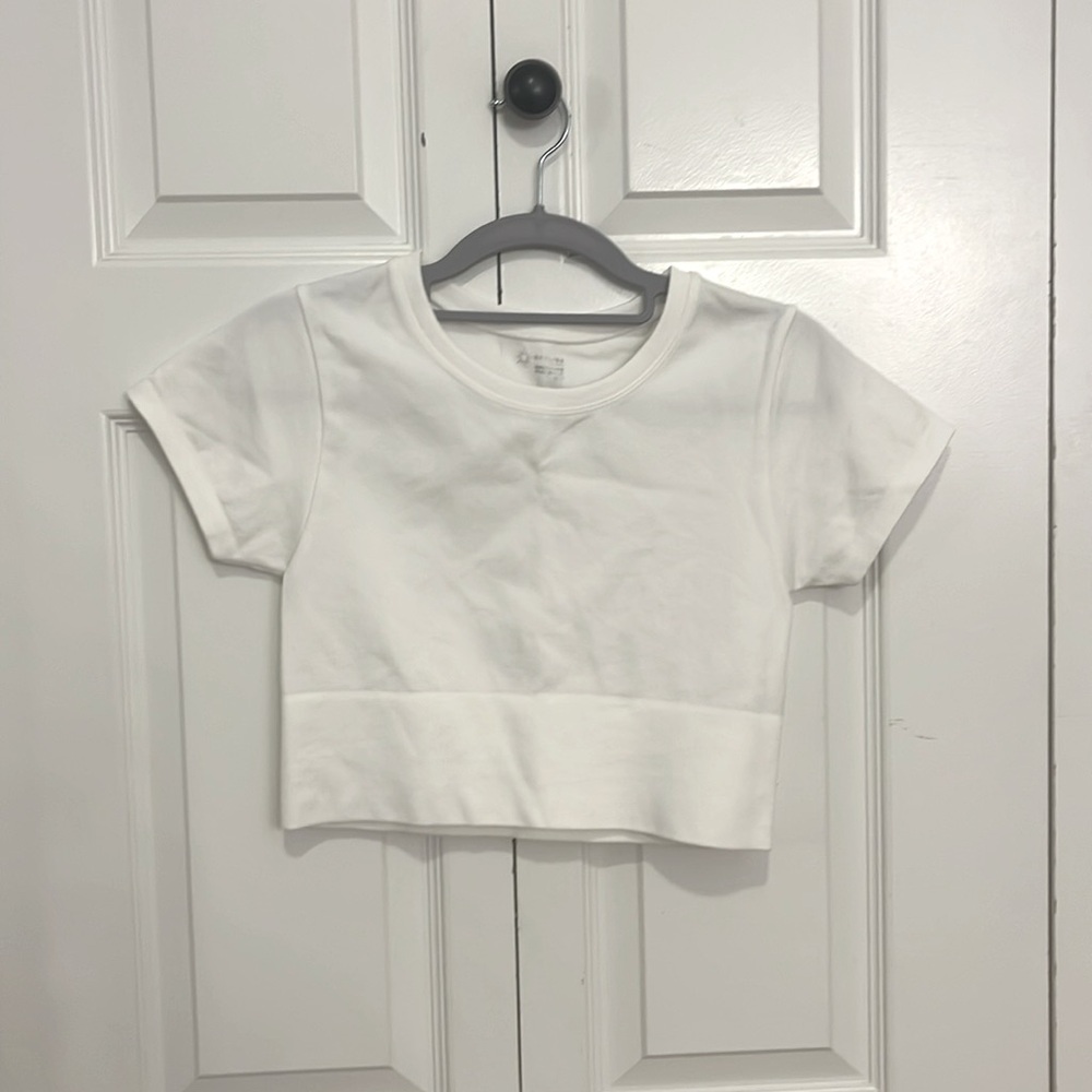 Offline by areie cropped T-shirt